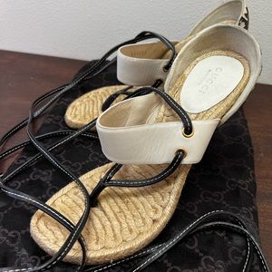 Vintage Gucci Lace Up Embroidered Heels 6 1/2B
